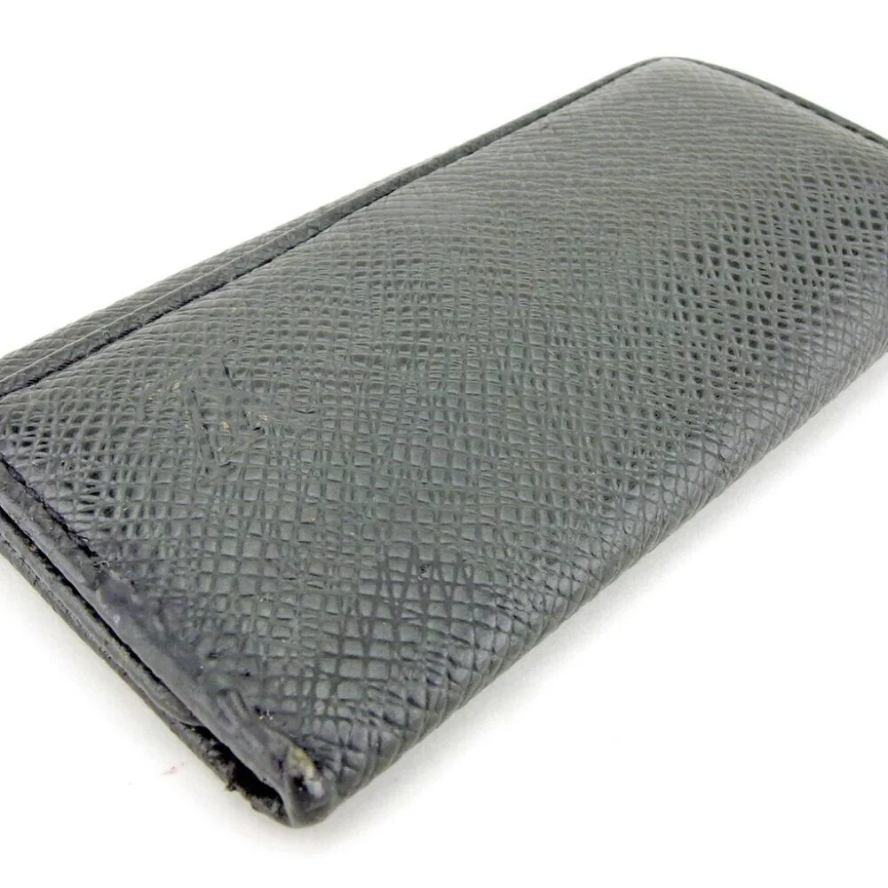 Louis Vuitton Key Case Tiger Leather Authentic USED